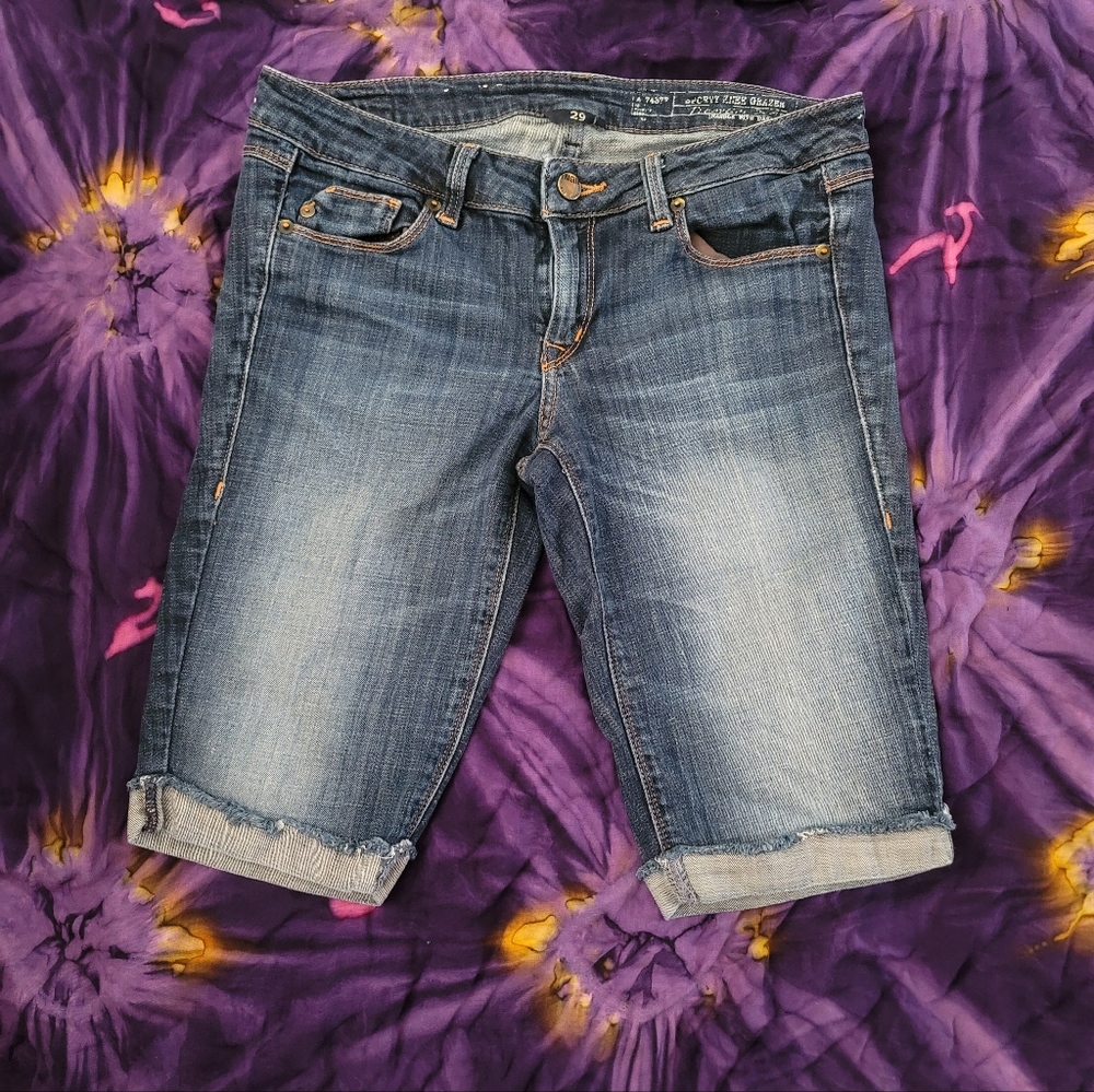 FRAGILE JEANS BERMUDA SHORTS